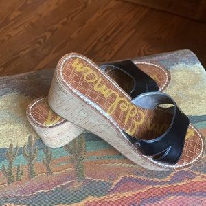 Sam Edelman black patent leather wedges w/ brown leather insole, rubber bottom 7